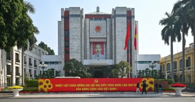 Hà Nội khoác áo mới: Rực rỡ cờ hoa và kế hoạch bắn pháo hoa mừng Đại hội lần thứ XIV